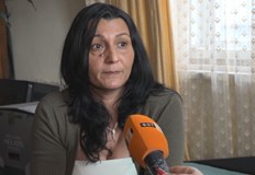 По думите й собственичката на въпросния фризьорски салон е била