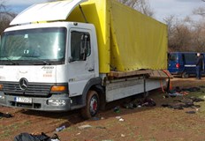 Случаят в Локорско със задушените афганистанци отново показва че проблемите