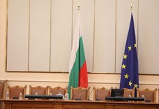 Под 4 ната бариера са ИТН и Левицата Проучване на агенция Медиана