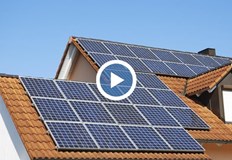 Потърпевшият предполага че спънките се правят защото иска сам да