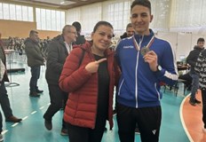 От 22 февруари Петър влиза в сборен лагер с националния