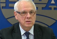 Велизар Енчев даде за пример Гърция която успя да наложи