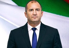 Пет служебни правителства от общо девет в историята на страната