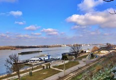 В четвъртък в Русе времето ще бъде облачно но топло