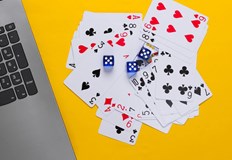 Въпросът в заглавието най вероятно е един от най старите в света