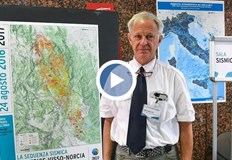 Ученият отбеляза че общият размер на разлома е най малко 150