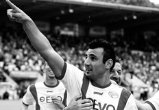 Не е известна причината за смъртта на бившия футболистБившият голмайстор