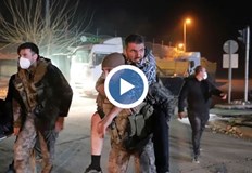 Властите в района на земетресенията издадоха предупреждение жителите да стоят