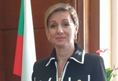 Тя бе заместник административен ръководител – заместник районен прокурор на