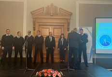 Те са отличени за професионалната си и доблестна постъпка при