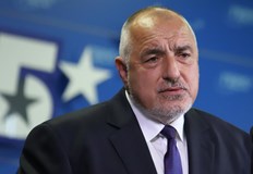 По думите му виновниците не са в президентството а пред