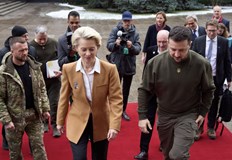 Те се срещнаха с Володимир Зеленски Председателката на Европейската комисия