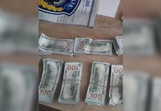 Екипите изнасяли парите като ги събирали в куфарСпасиха мъж с