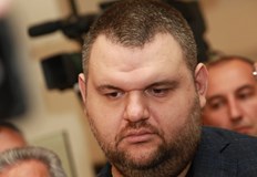 Великобритания и САЩ предприемат координирани действия за изкореняване на корупцията