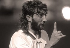 Един от най сърцатите български футболисти в историята си отиде внезапно