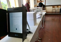 От Външно министерство са предложили на ЦИК да не открива