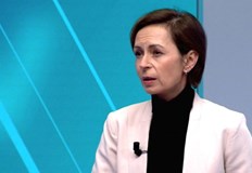 Научихме че във войната има два фронта единият е