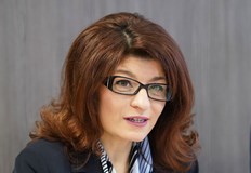 Листата е оглавена от Десислава АтанасоваКоалиция ГЕРБ СДС регистрира