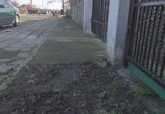 След сблъсъка лекият автомобил напусна местопроизшествиетоПочина възрастният мъж който в