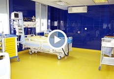 Малкият пациент е боледувал от скарлатина и е настанен в