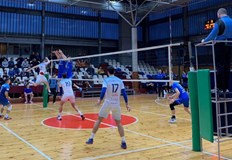 Русенският отбор надигра Черноморец Бяла с 3 0Волейболистите на Дунав Русе
