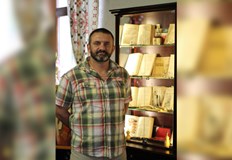 Колекционерът Марин Лесев от Габрово събира стари български готварски книги