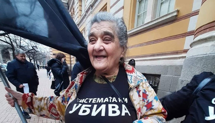 Движението се раздели с Мая Манолова Движението се раздели с Мая Манолова