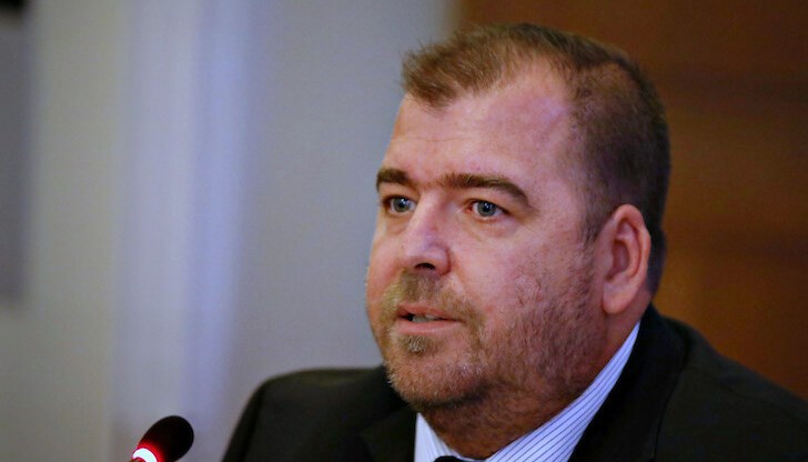 "Секторът с храните не се държи адекватно по отношение на ценообразуването", заяви Явор Гечев "Секторът с храните не се държи адекватно по отношение на ценообразуването", заяви Явор Гечев