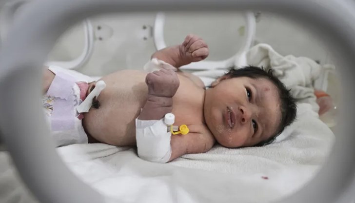 Общо 4 627 бебета са се появили на този свят в засегнатите райони от 6-ти февруари насам