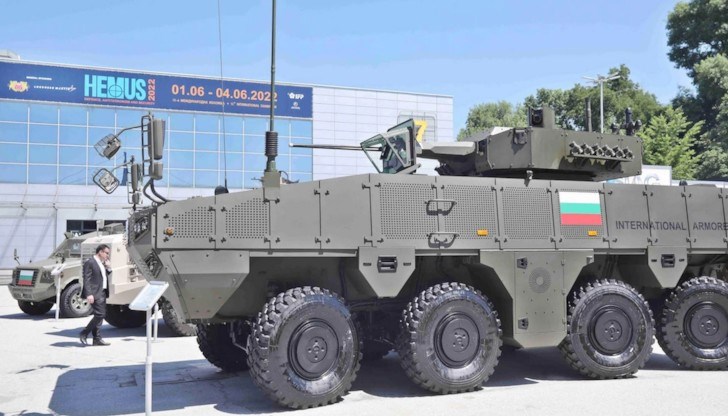 Завършването на фабриката ще създаде най-малко 300 работни места в Бургас Завършването на фабриката ще създаде най-малко 300 работни места в Бургас