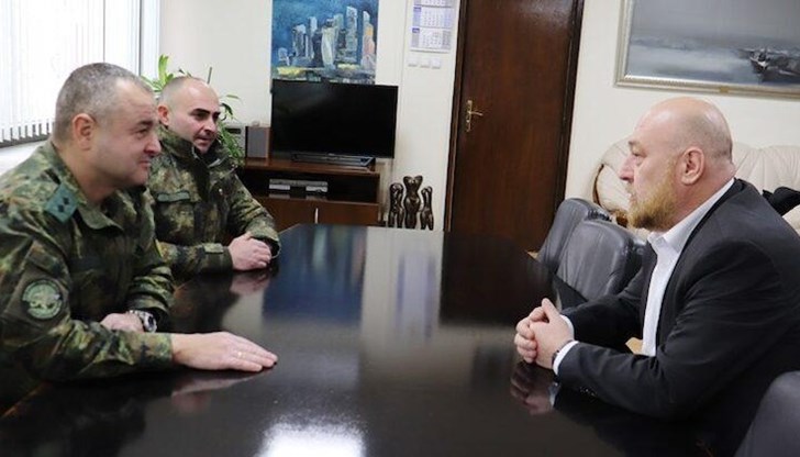 Губернаторът на Русе посочи като пример взаимодействието между Областната администрация и Министерството на отбраната по време на мигрантския натиск от Украйна