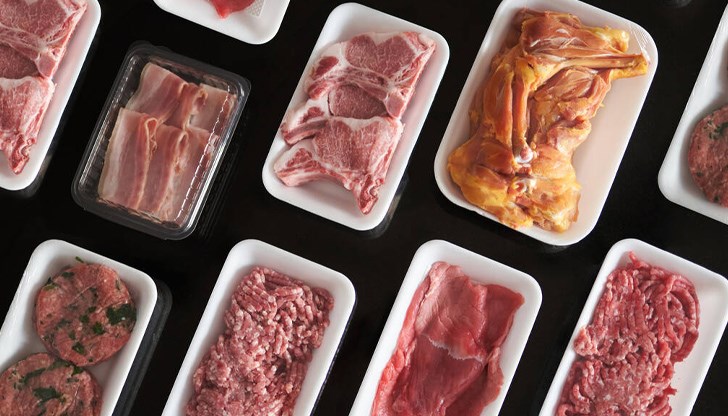 "Карате животните да страдат!", "Ядейки месо, увеличавате риска от сърдечно заболяване!" са част от посланията, които да присъстват на опаковките с месо