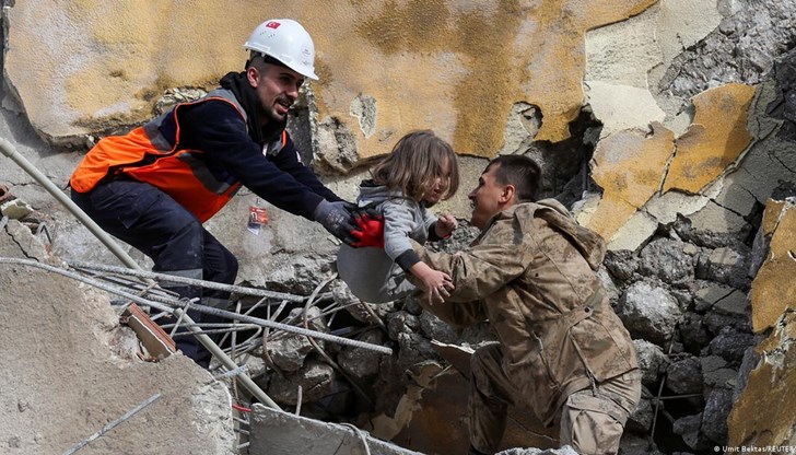 Двете тектонски плочи - Анадолската и Арабската се разминават на това място Двете тектонски плочи - Анадолската и Арабската се разминават на това място