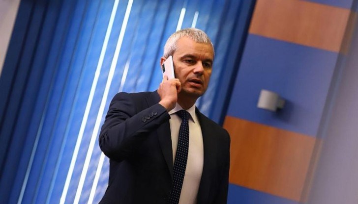 ​Костадин Костадинов напомни, че те са подали сигнал към прокуратурата за провеждането на предходните парламентарни избори на 2 октомври