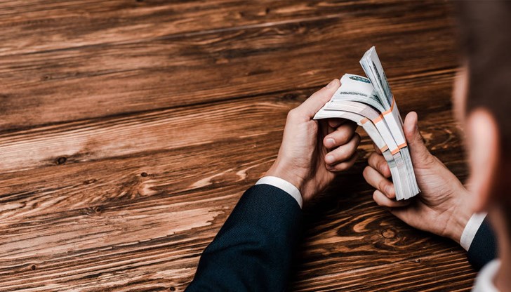 Едно от доказателствата по делото са записи от СРС-та