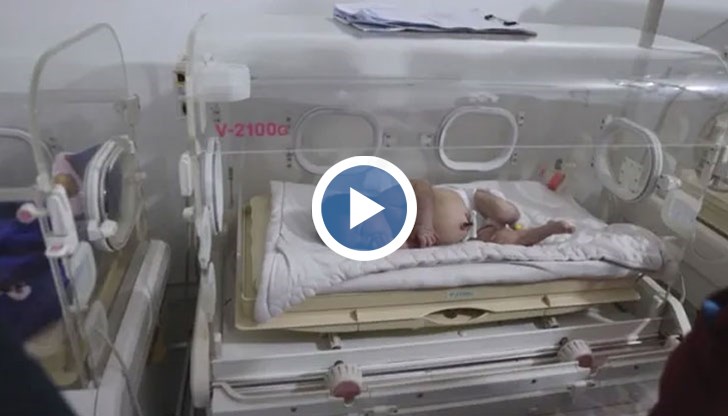 Благодаря на Господ, че тя е твърде малка, за да не попита "Къде е семейството ми?