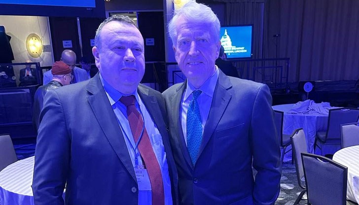 За разлика от Иван Гешев, който беше отпускар в САЩ, депутатът от ДПС е бил командирован