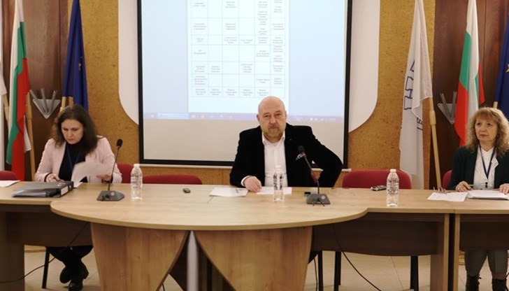 За пореден път политическите сили не успяха да постигнат пълен консенсус при консултациите