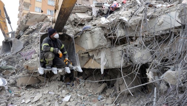 Тя е еквивалентна на 56 мегатона експлозив Тя е еквивалентна на 56 мегатона експлозив