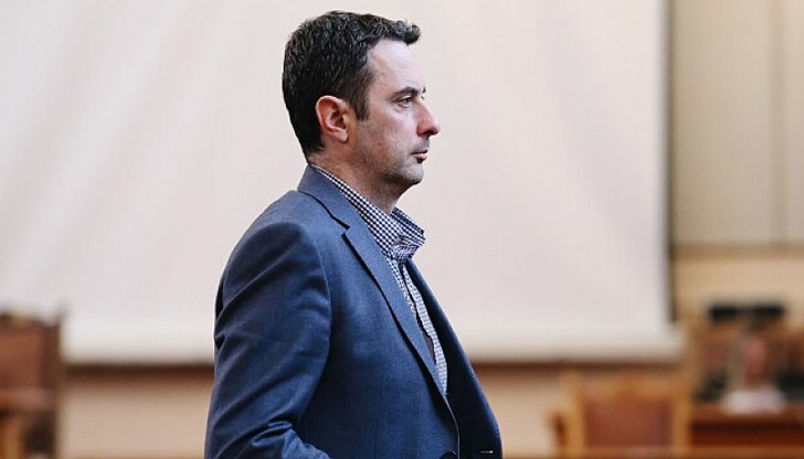 Сега всичко трябва да се започне отначало, посочи той Сега всичко трябва да се започне отначало, посочи той