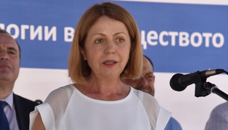 Тя каза, че не е решила какво ще прави, след като вече не е кмет Тя каза, че не е решила какво ще прави, след като вече не е кмет