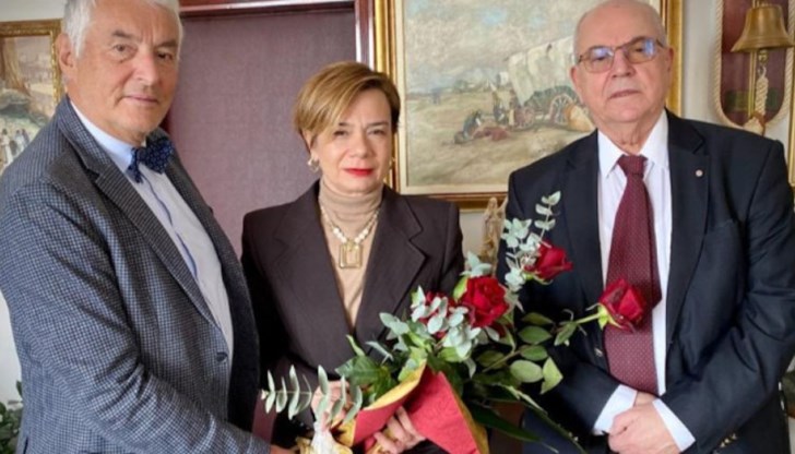 Турският посланик у нас се срещна с председателя на БЧК Турският посланик у нас се срещна с председателя на БЧК