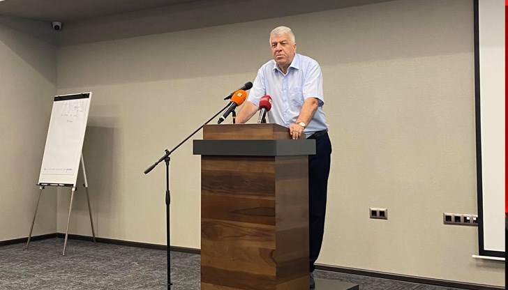 "Целта беше да се свали Корнелия Нинова", заяви Гечев "Целта беше да се свали Корнелия Нинова", заяви Гечев