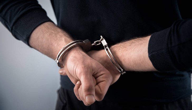 45-годишният мъж е заловен след кратко преследване