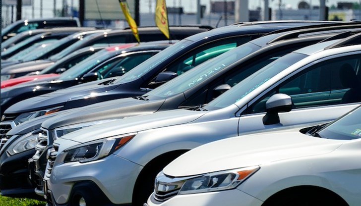 Поради недостига на автомобилни части на пазара се предлагат недостатъчно нови коли Поради недостига на автомобилни части на пазара се предлагат недостатъчно нови коли