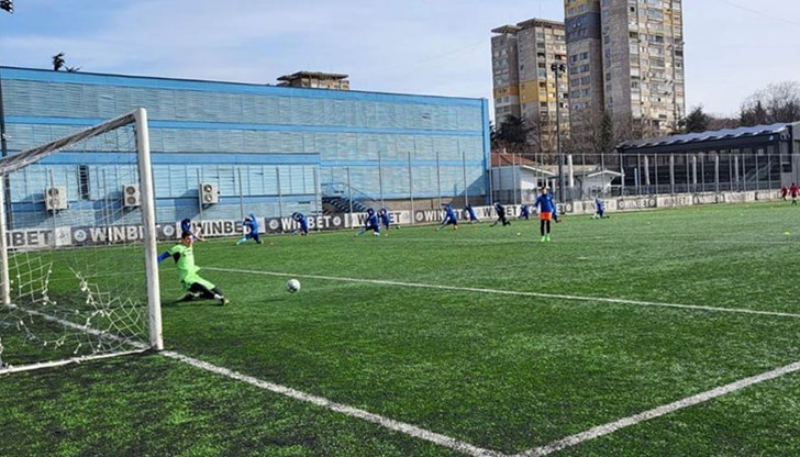 Тотална доминация за селекцията на Ивайло Кирилов Тотална доминация за селекцията на Ивайло Кирилов