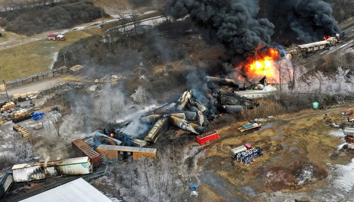 Съответните отдели на американското правителство все още не са информирали обществото за количеството изтекли токсични газове Съответните отдели на американското правителство все още не са информирали обществото за количеството изтекли токсични газове