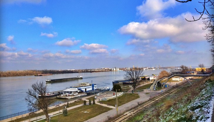 В четвъртък, в Русе времето ще бъде облачно, но топло - с максимална температура 16°