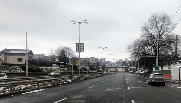 Във Фейсбук групата "Русе" граждани сигнализираха за проблемен участък на булевард "Христо Ботев" Във Фейсбук групата "Русе" граждани сигнализираха за проблемен участък на булевард "Христо Ботев"