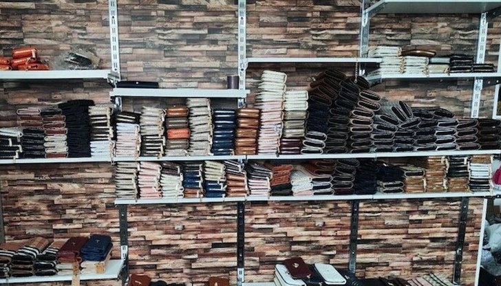 Конфискувани са и технически средства, с които е извършвано администрирането на интернет сайтове